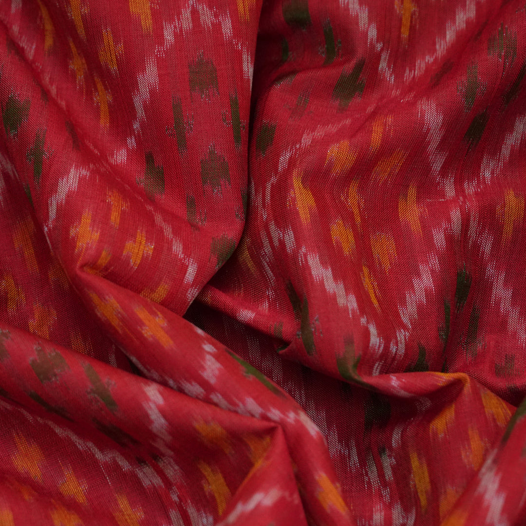 Handwoven Red Silk cotton Ikat Fabric - 16T001268DSC