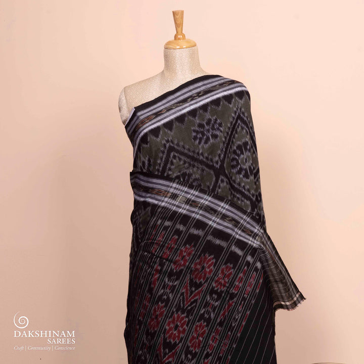 Pleats/body of Handwoven grey ikkat cotton Saree