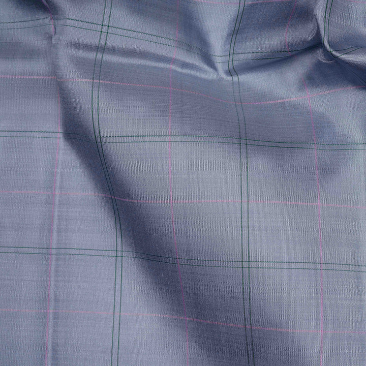 Closeup of Handwoven kanjivaram silk saree