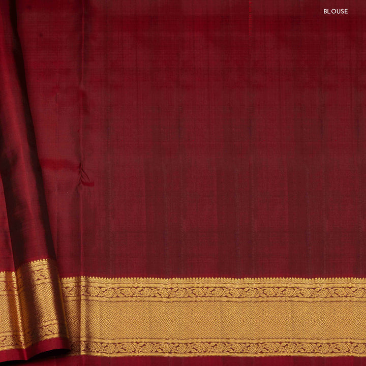 Blouse of Handwoven bottle green and maroon kanjivaram silk Saree
