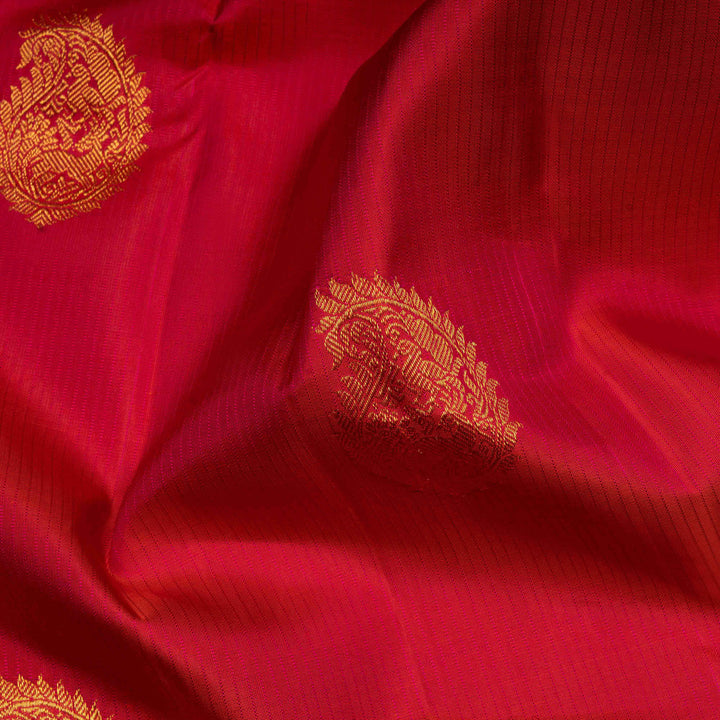 Closeup of Handwoven pink kanjivaram silk Saree