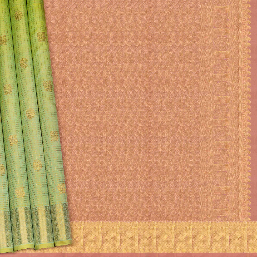 Sari with green border and pink fabric