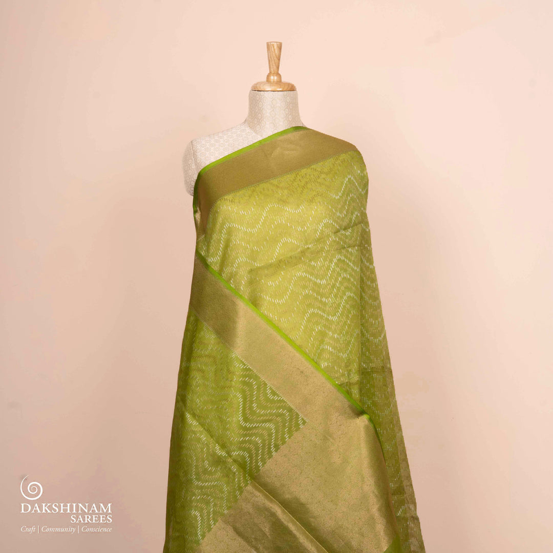 Pleats/body of Handwoven lime green kora silk Saree