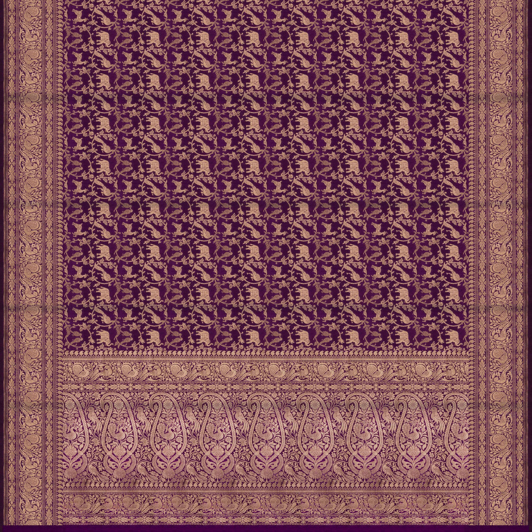 Pallu of Handwoven purple Banarasi silk Saree