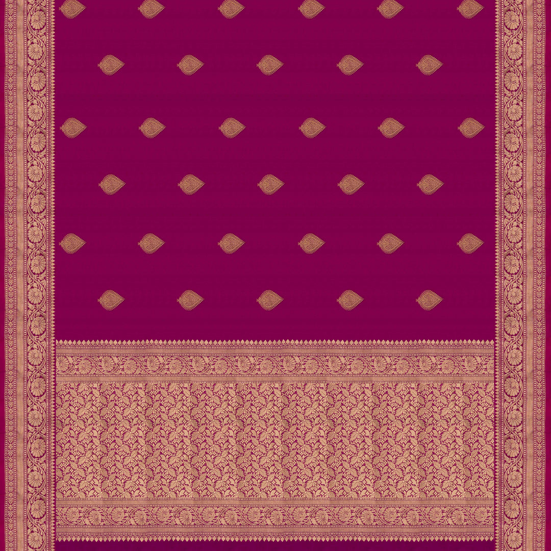 Pallu of Handwoven Magenta pink Banarasi kattan silk Saree