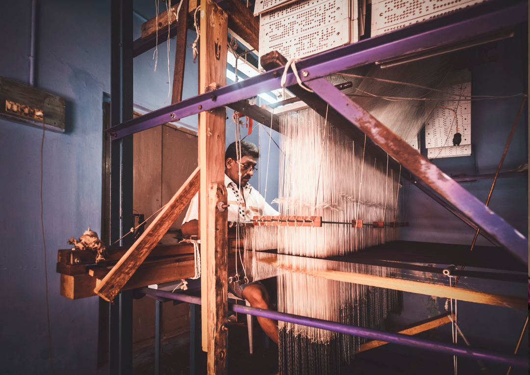 Every Thread Counts: Why Your Next Saree Should Be Handwoven