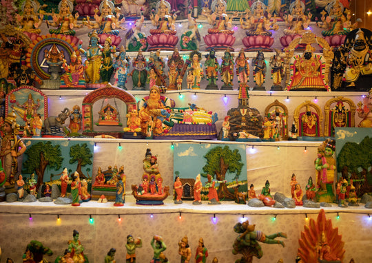 Nine Nights, Nine Colours: How Dakshinam Sarees Celebrates Navratri Across India