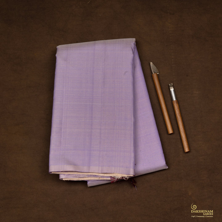 Handwoven Lavender with Beige Kanjivaram Silk Saree - 2474T011398DSC