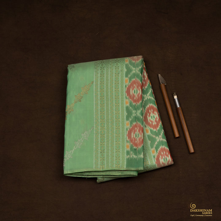 Handwoven Green with Pink Kanjivaram Silk Saree - 2475T012316DSC