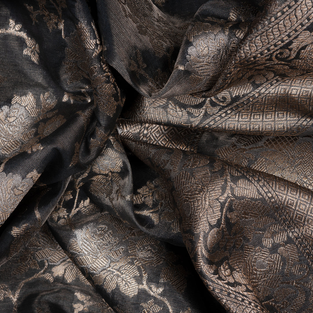 Handwoven Grey Banarasi Tissue Silk Saree - 2610T011990DSC
