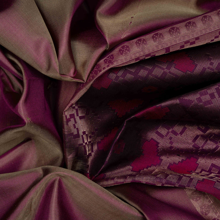 Handwoven Lavender with Purple Soft Silk Saree - 2629T012125DSC