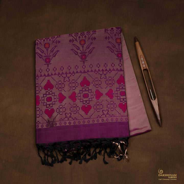 Handwoven Lavender with Purple Soft Silk Saree - 2629T012125DSC