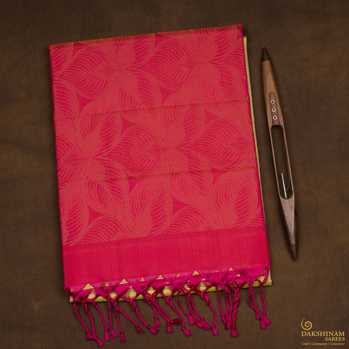 Handwoven Green with Pink Soft Silk Saree - 2731T013114DSC