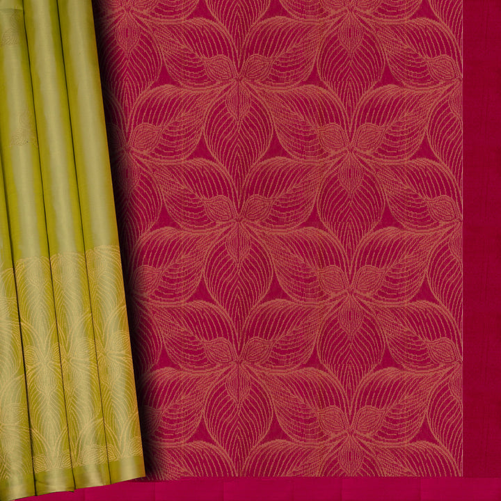 Handwoven Green with Pink Soft Silk Saree - 2731T013114DSC