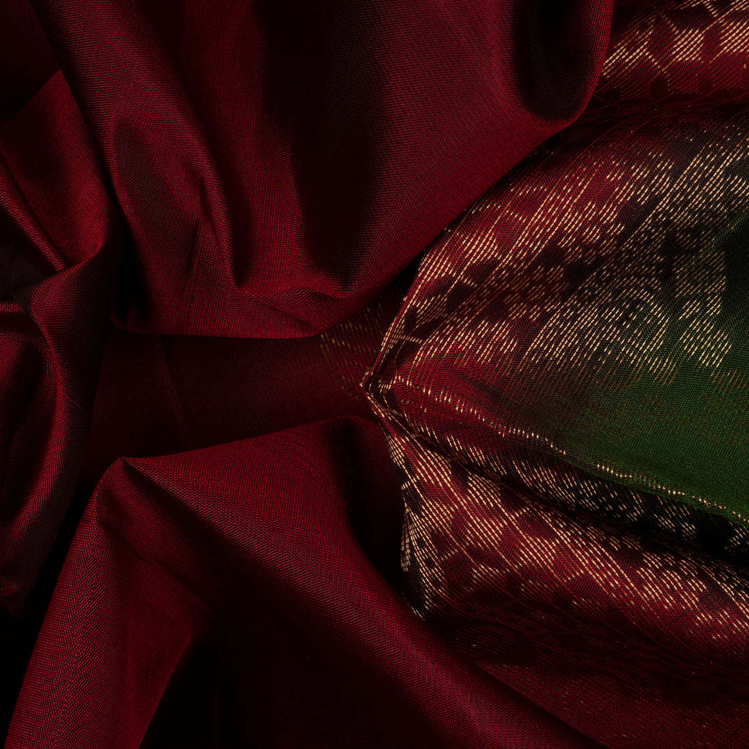 Handwoven Maroon with Green Soft silk Saree - 2737T013113DSC