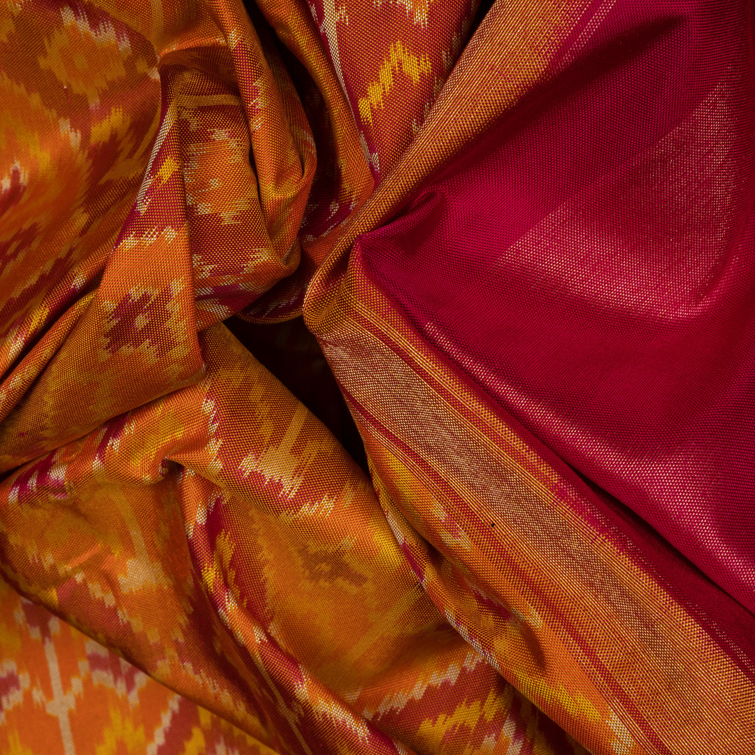 Closeup of Handwoven Pochampally Ikat silk Saree 