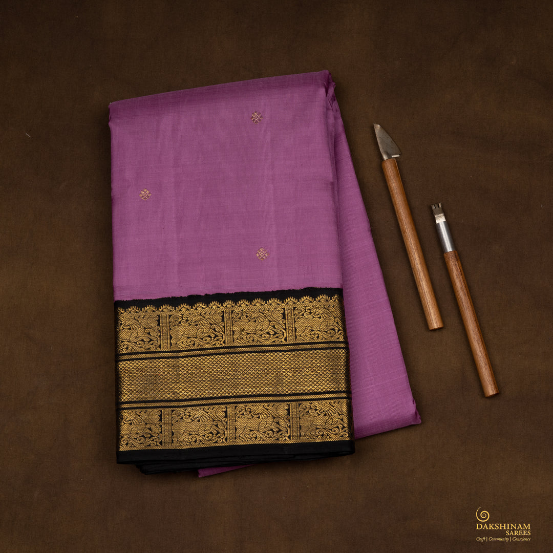 Handwoven Lavendar with Black Kanjivaram Silk Saree - 2713T012561DSC