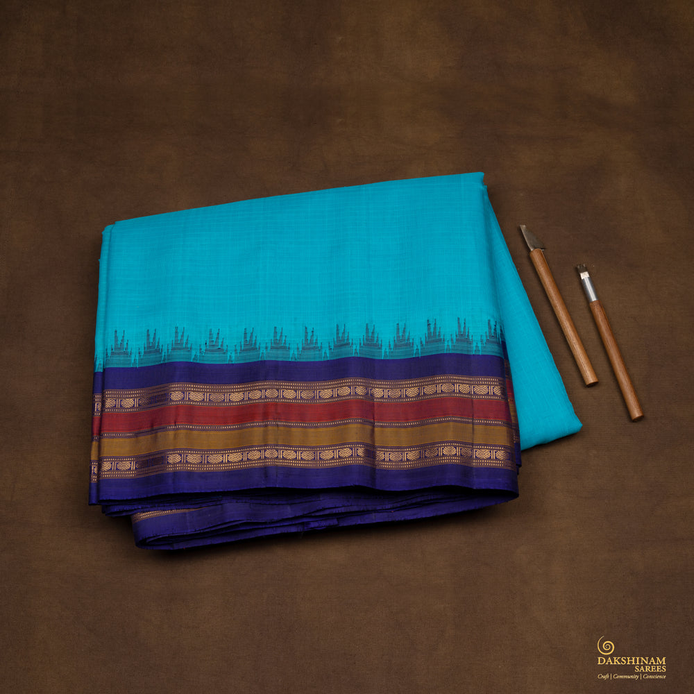 Folded Handwoven Blue Gadwal Silk Cotton Saree