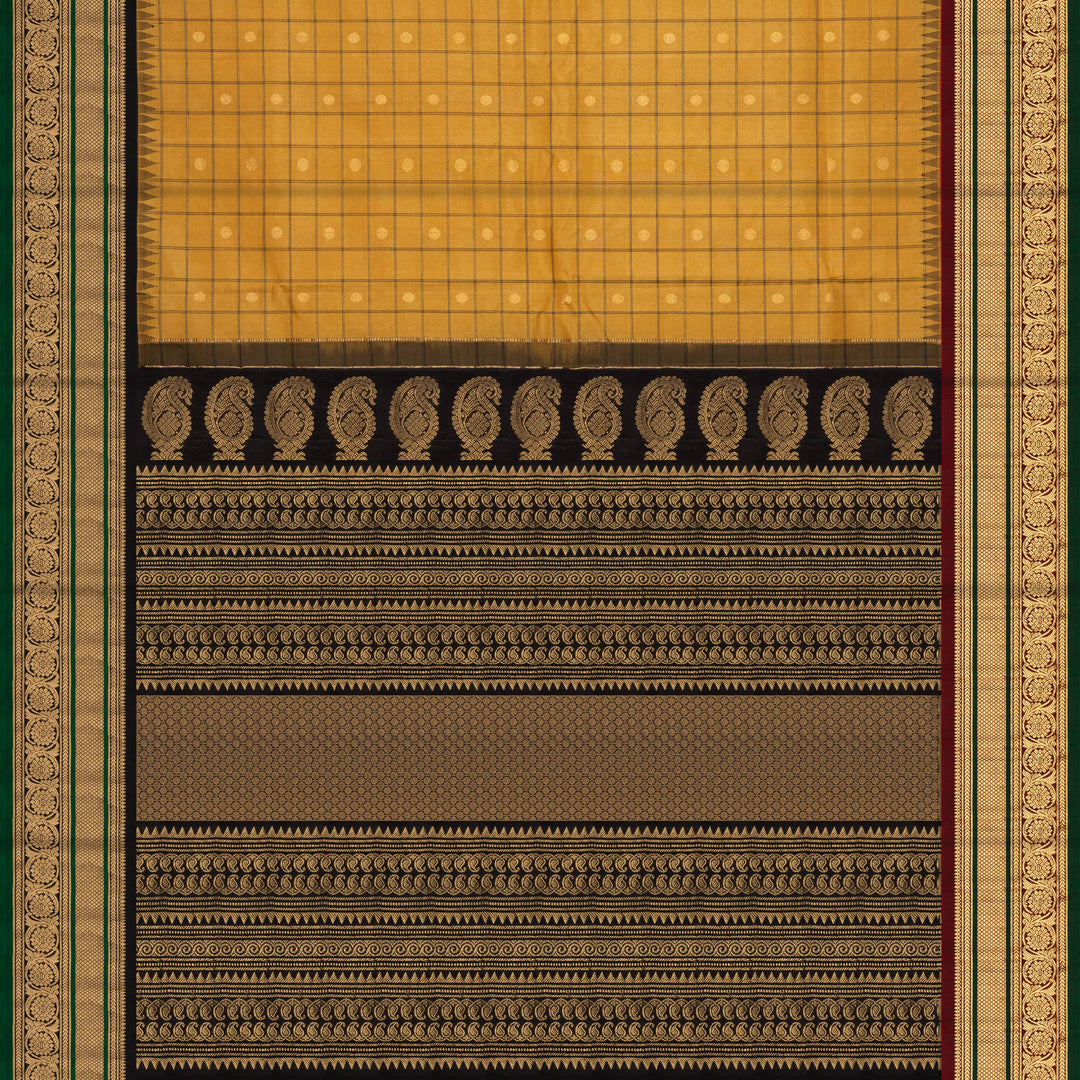 Pallu of handwoven Tussar Gadwal Silk Saree