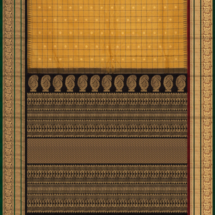 Pallu of handwoven Tussar Gadwal Silk Saree