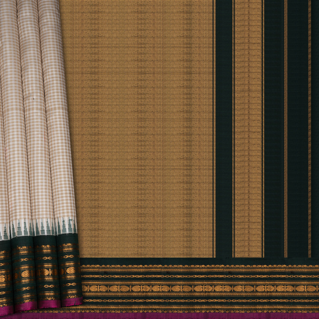 Pleats/body of Handwoven Kora Gadwal Silk Saree