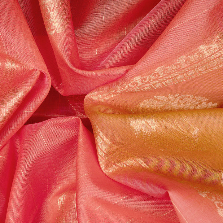 Closeup of  Handwoven Silk Cotton Saree