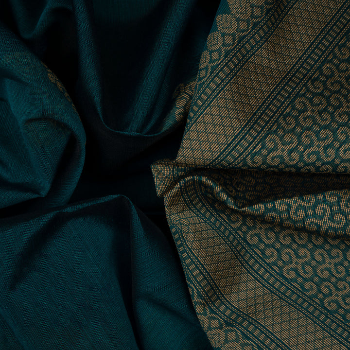 Closeup of Handwoven South Cotton Saree 