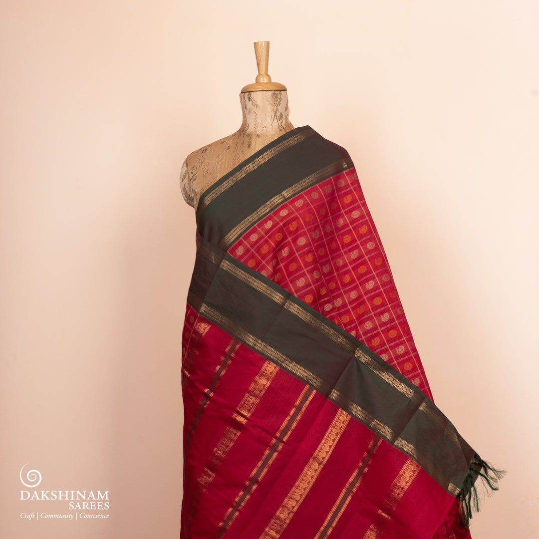 Pleats/body of Handwoven Kanjivaram Cotton Saree