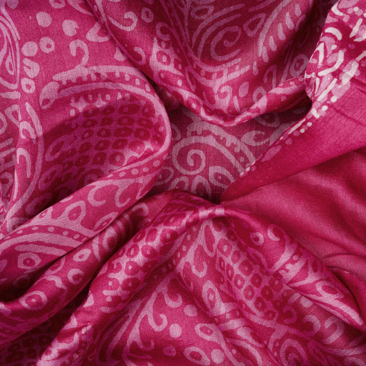 Closeup of Handwoven Pink Chanderi Silk Saree