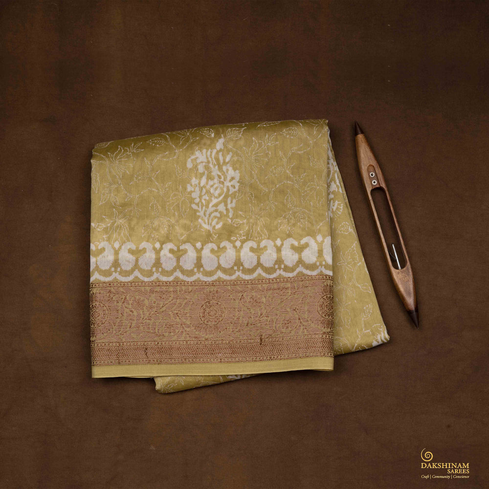 Folded Handwoven Green Chanderi Silk Saree 