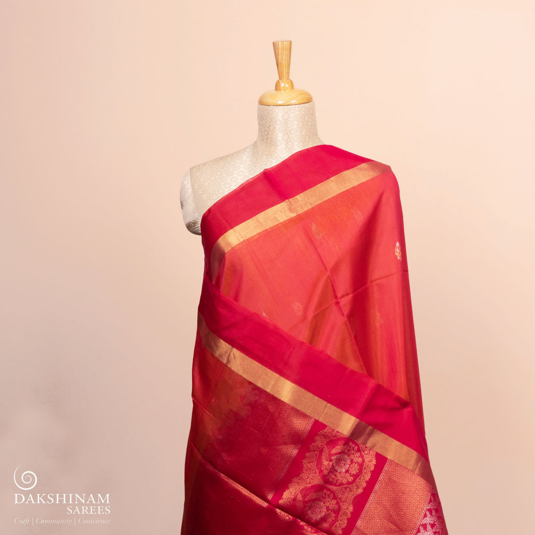 Pleats/body of Handwoven Pink with Orange Silk Cotton Saree