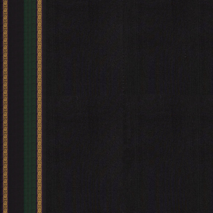 Blouse of  Handwoven Kanjivaram silk Saree