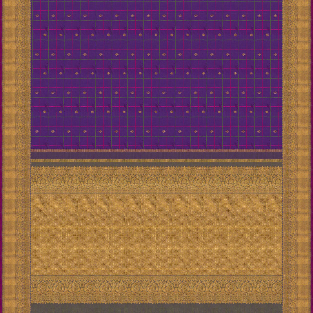 Pallu of Handwoven Purple with Magenta Kanjivaram silk Saree