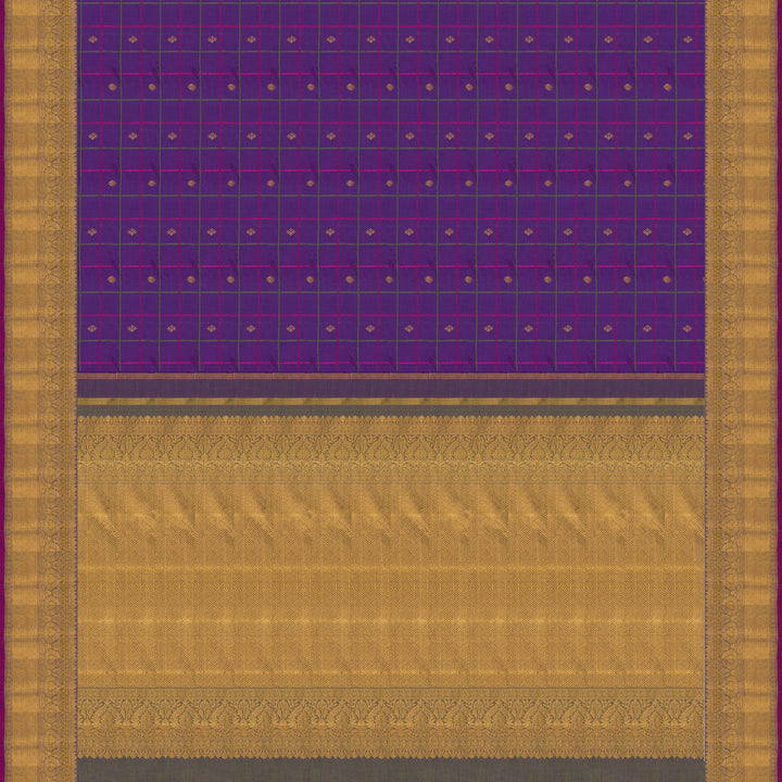 Pallu of Handwoven Purple with Magenta Kanjivaram silk Saree