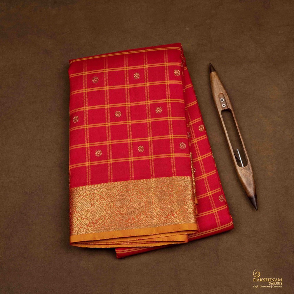 Folded Handwoven Kanjivaram silk Saree
