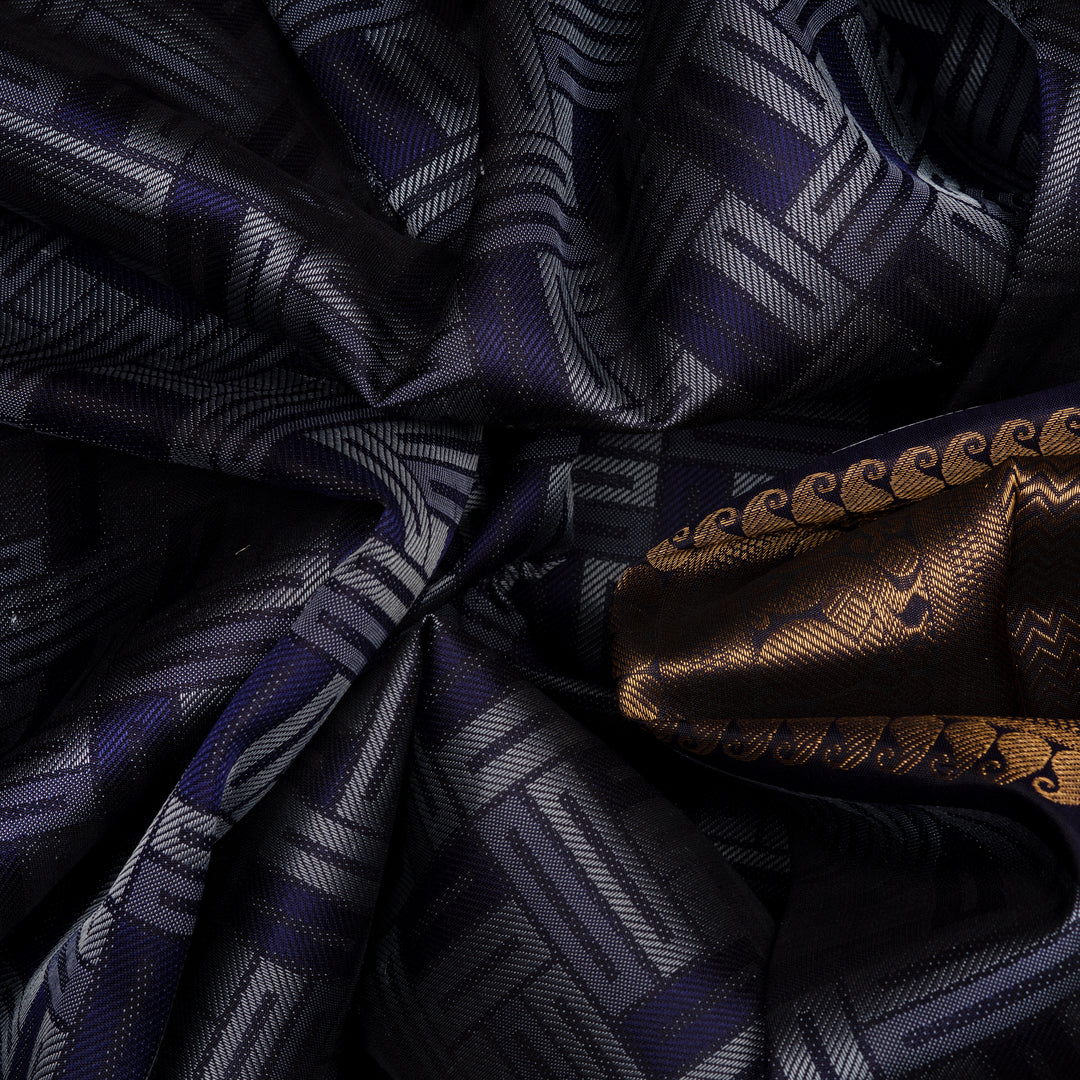 Closeup of  Handwoven Kanjivaram silk Saree