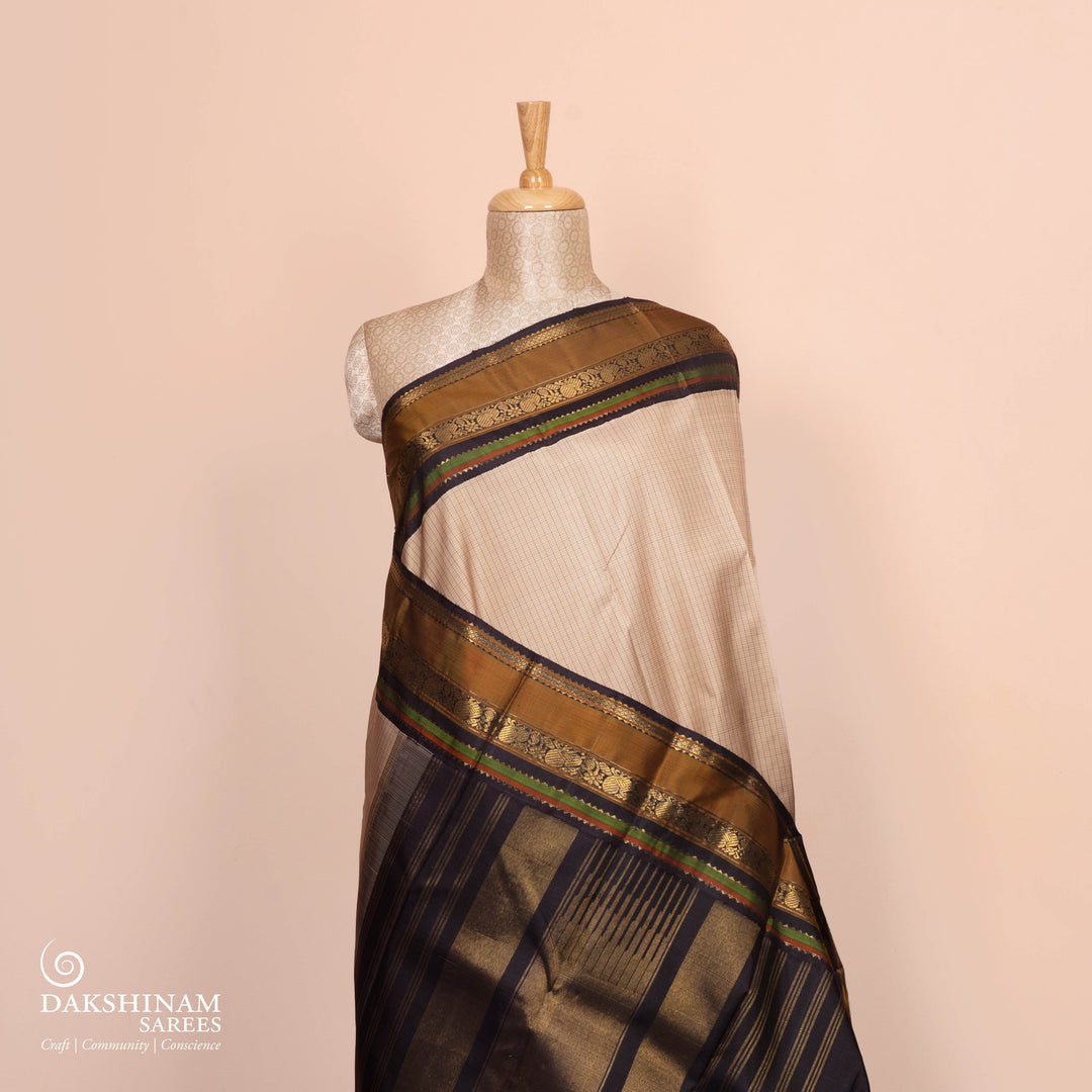 Pleats/body of Handwoven Korvai Kanjivaram silk Saree