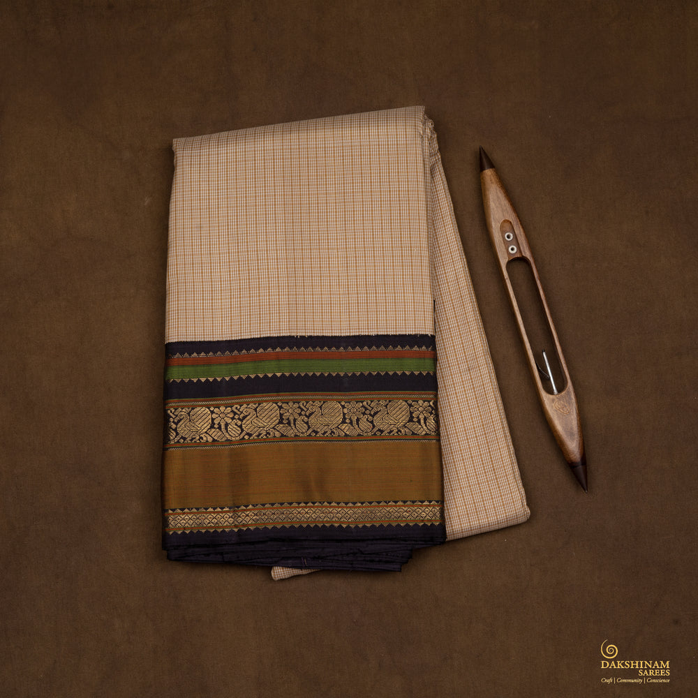 Folded Handwoven Korvai Kanjivaram silk Saree