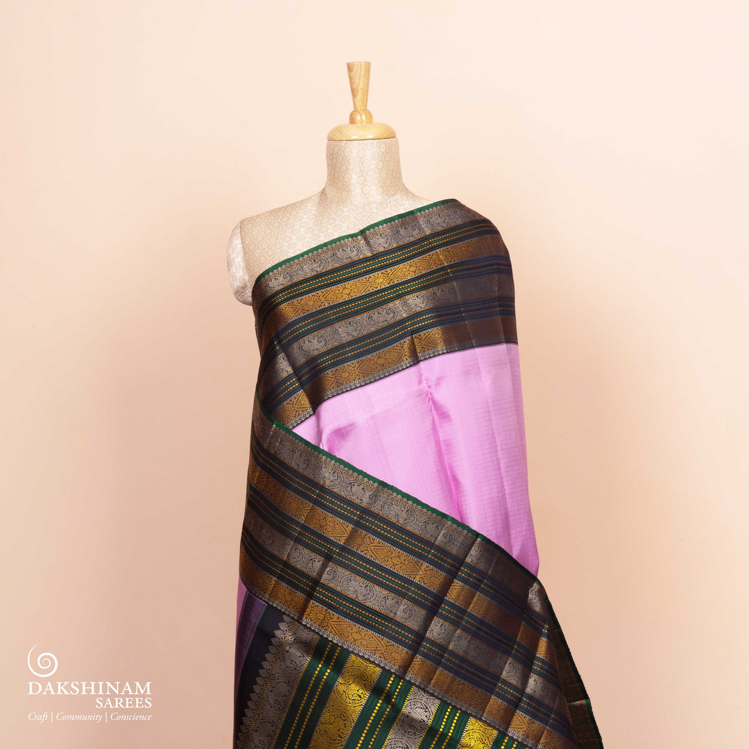 Pleats/body of Handwoven Pattu Pettu Korvai Kanjivaram silk Saree
