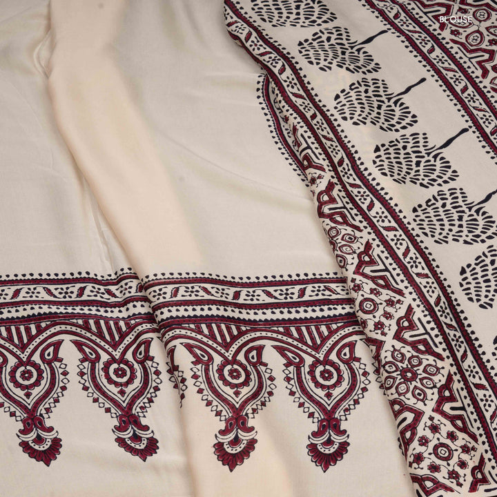 Closeup of Handwoven Off white Modal Silk Saree
