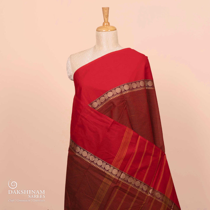 Pleats/body of Handwoven Chettinad Cotton Saree