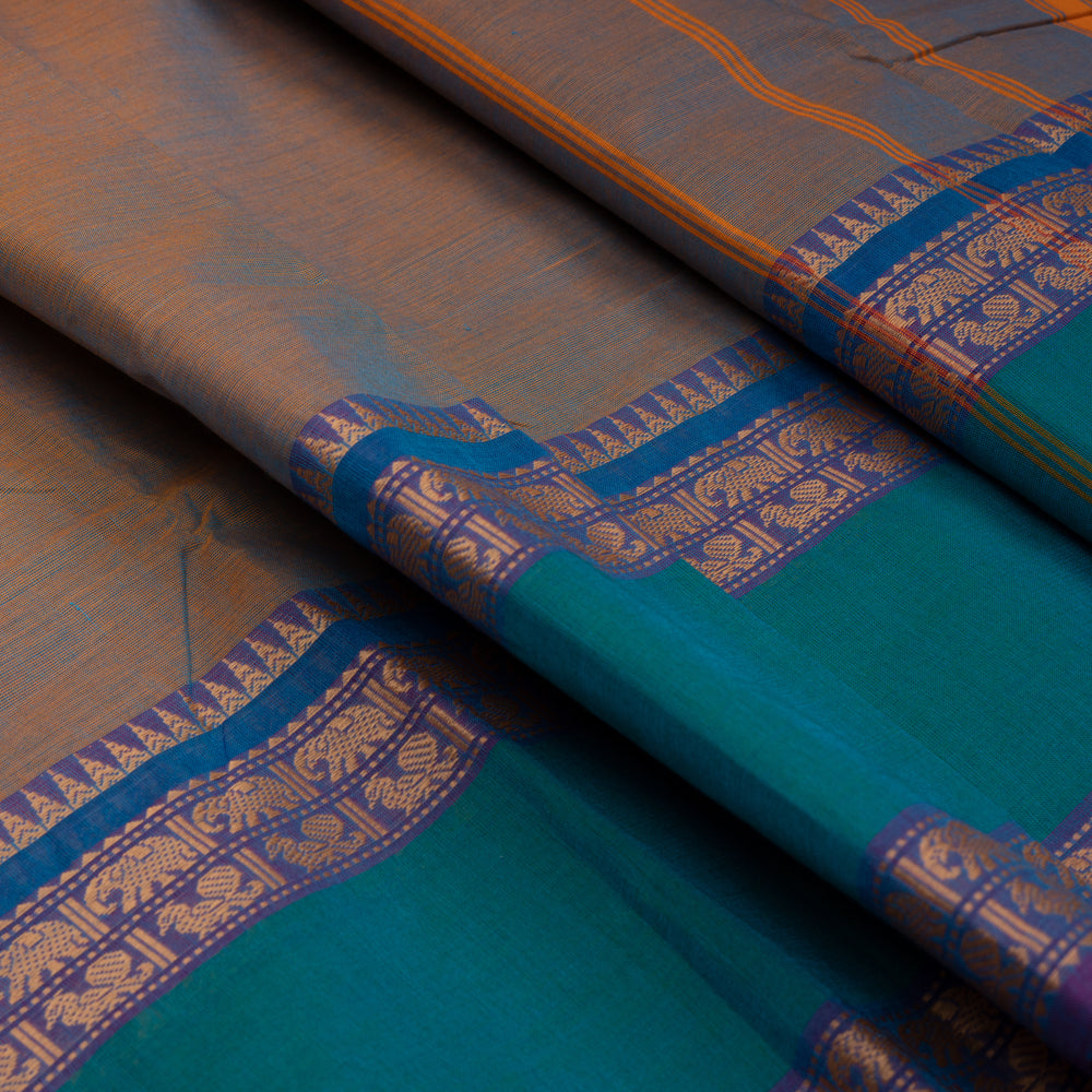 Closeup of  Handwoven Chettinad Cotton Saree