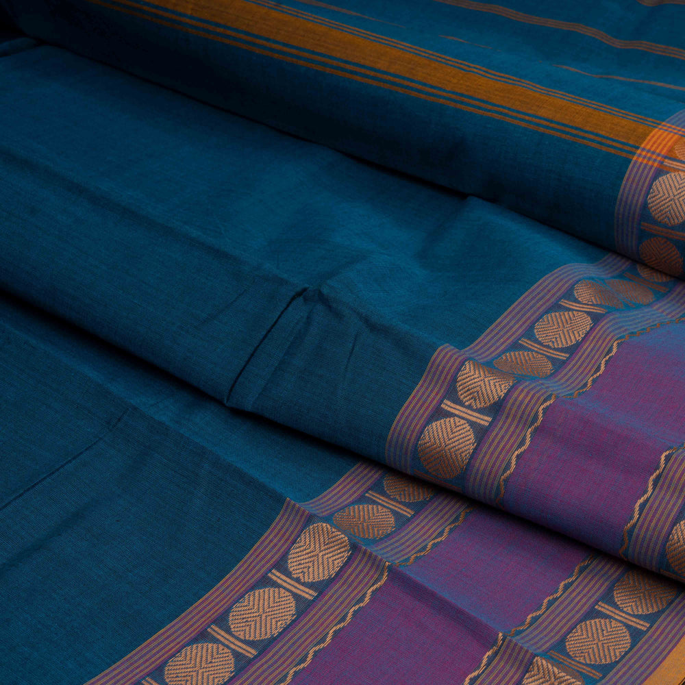 Closeup of Handwoven Blue with Purple Chettinad Cotton Saree