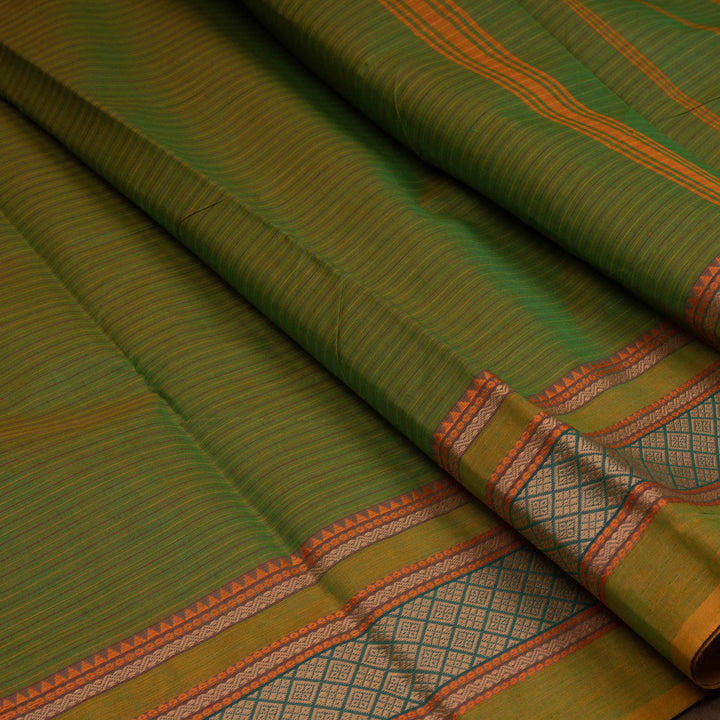 Closeup of Handwoven Green Chettinad Cotton Saree