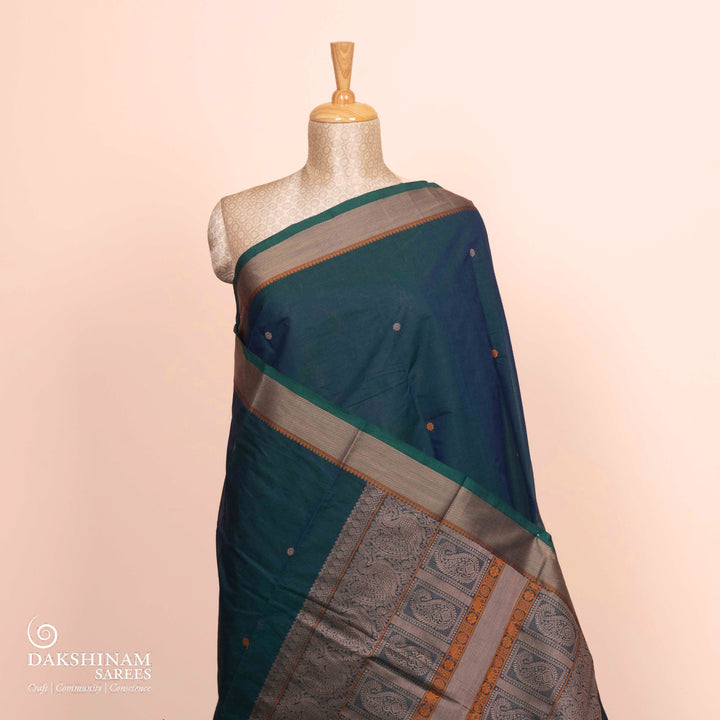 Pleats/body of Handwoven Blue Kanjivaram Cotton Saree