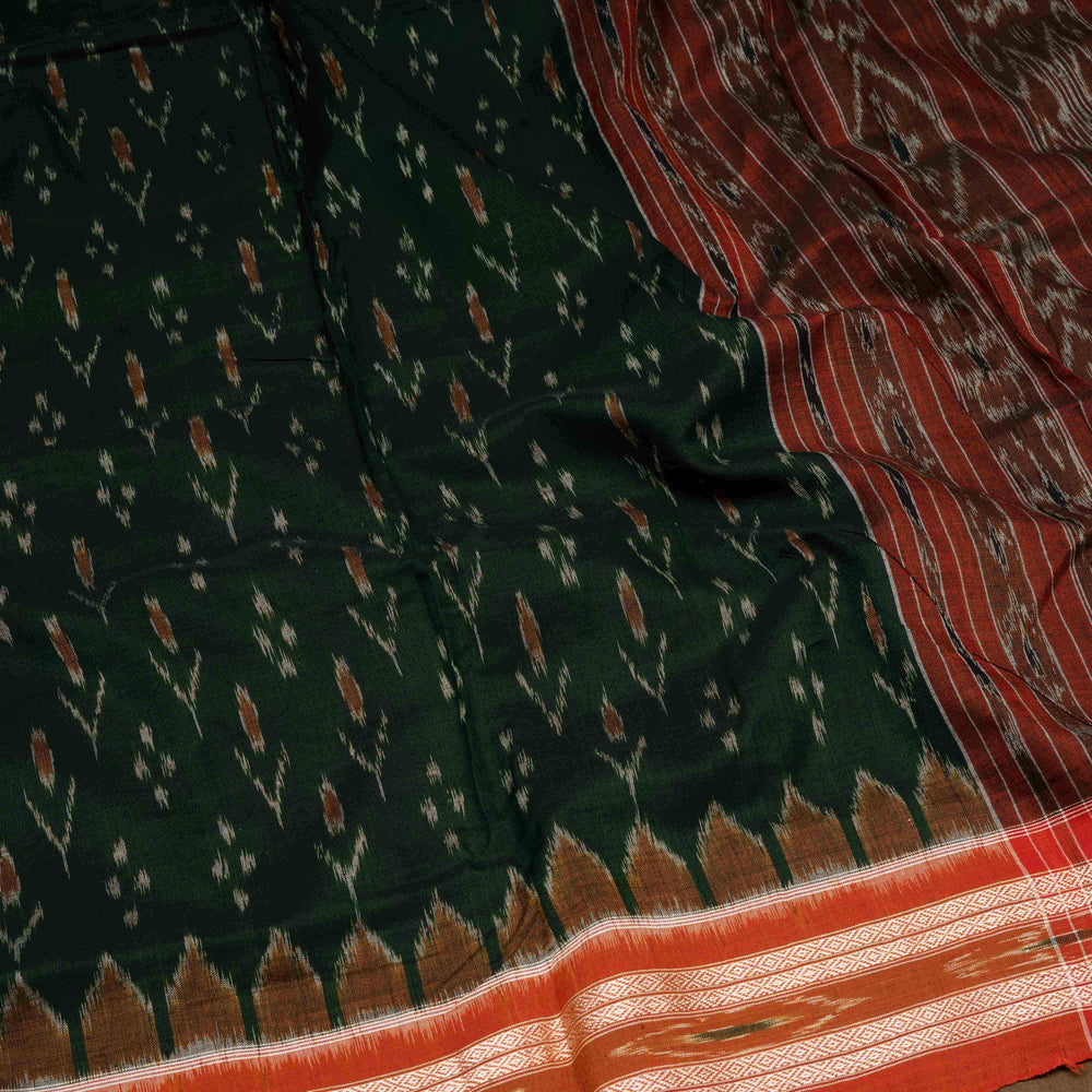 Closeup of Handwoven Ikat Cotton Saree