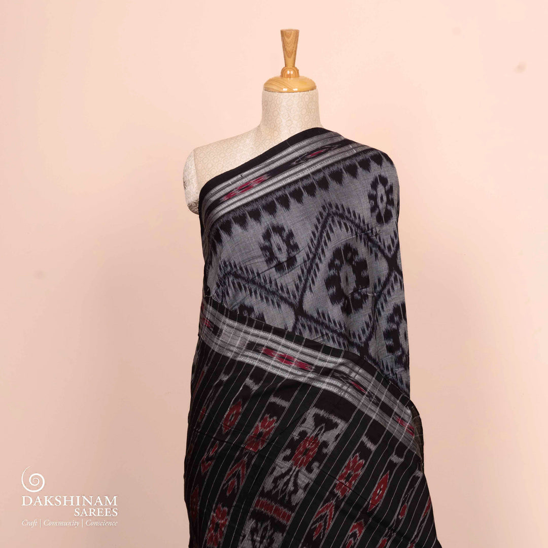 Pleats/body of Handwoven Ikat Cotton Saree