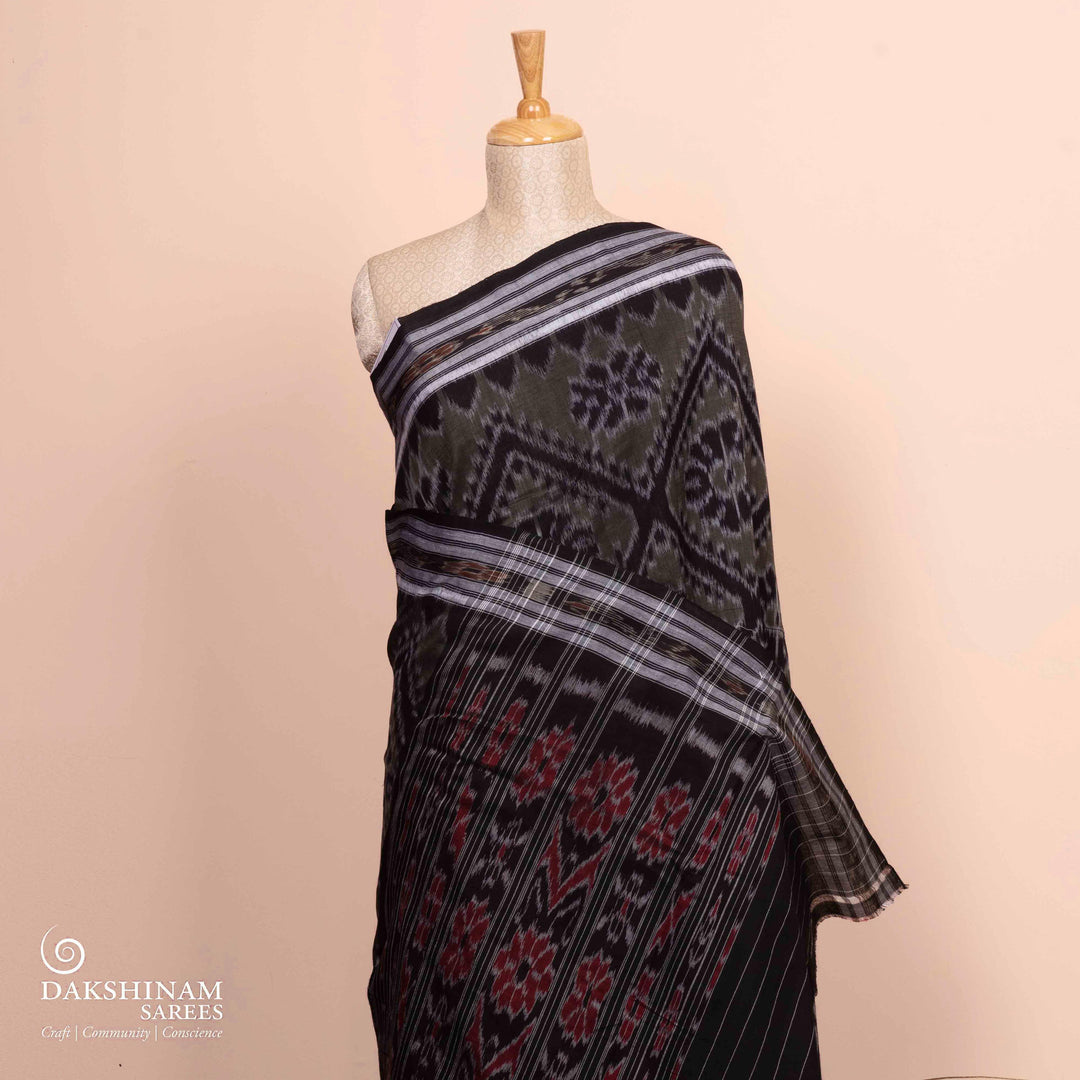 Pleats/body of Handwoven grey ikkat cotton Saree