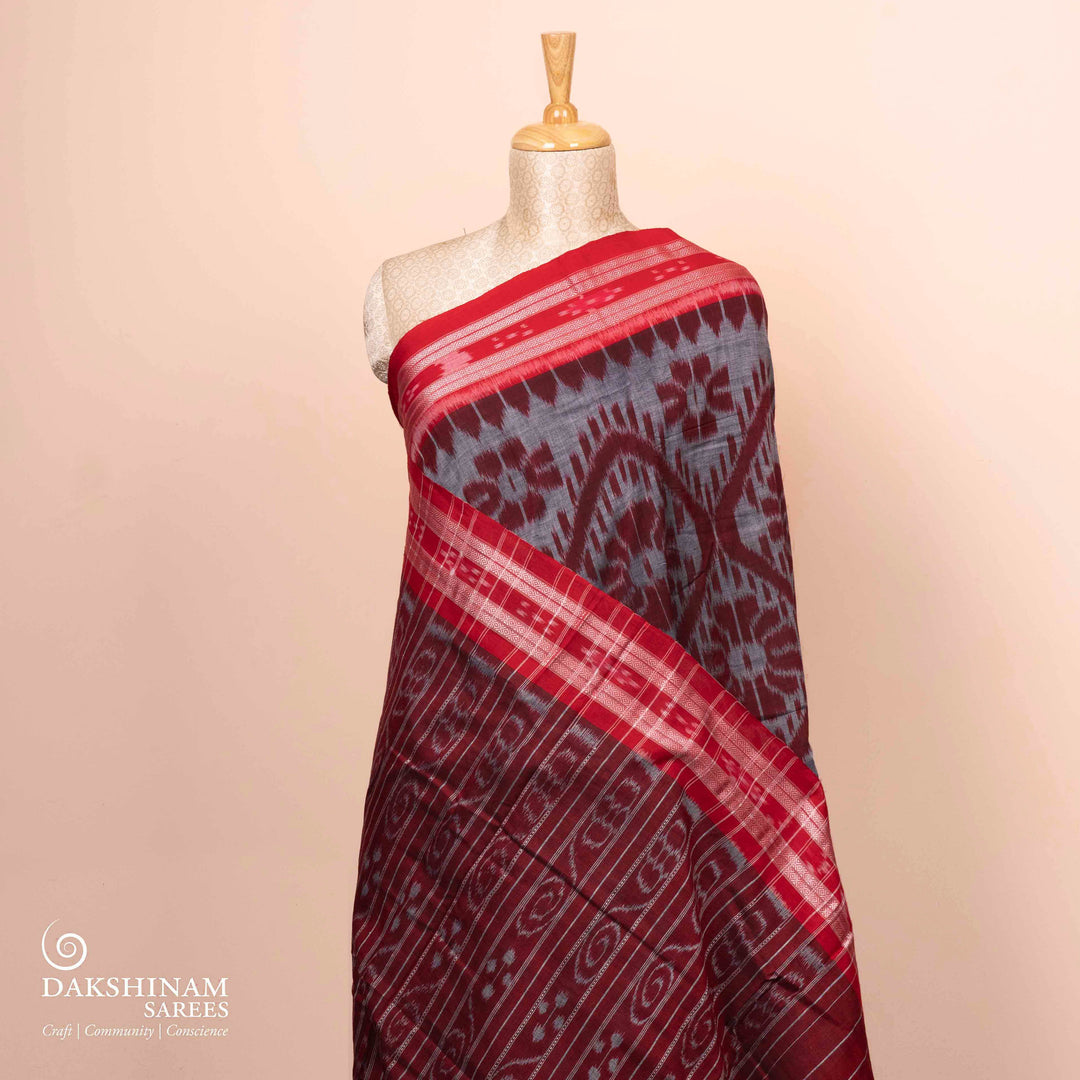 Pleats/body of Handwoven grey ikkat cotton Saree