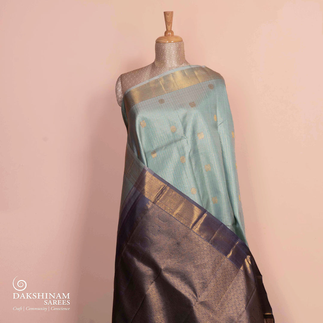Pleats/body of Handwoven light blue and grey kanjivaram silk Saree